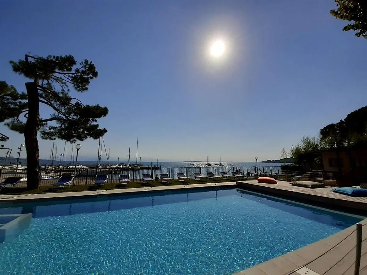 Villaggio Turistico Dei Tigli Padenghe sul Garda Kompleks wypoczynkowy