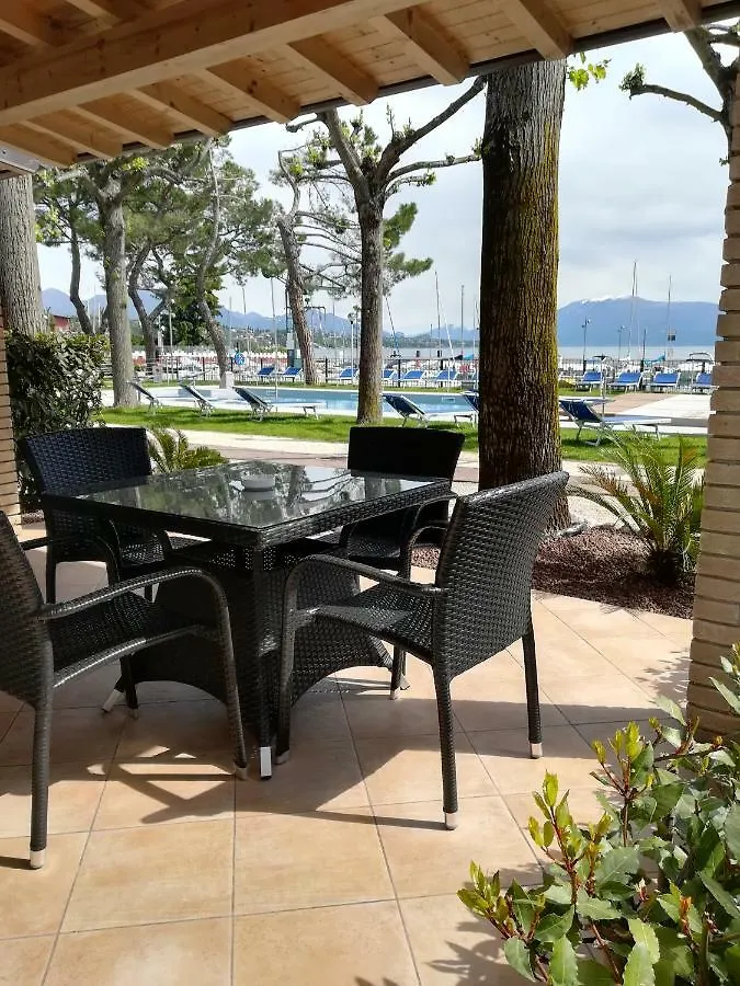 Villaggio Turistico Dei Tigli Padenghe sul Garda 3*,  Italien
